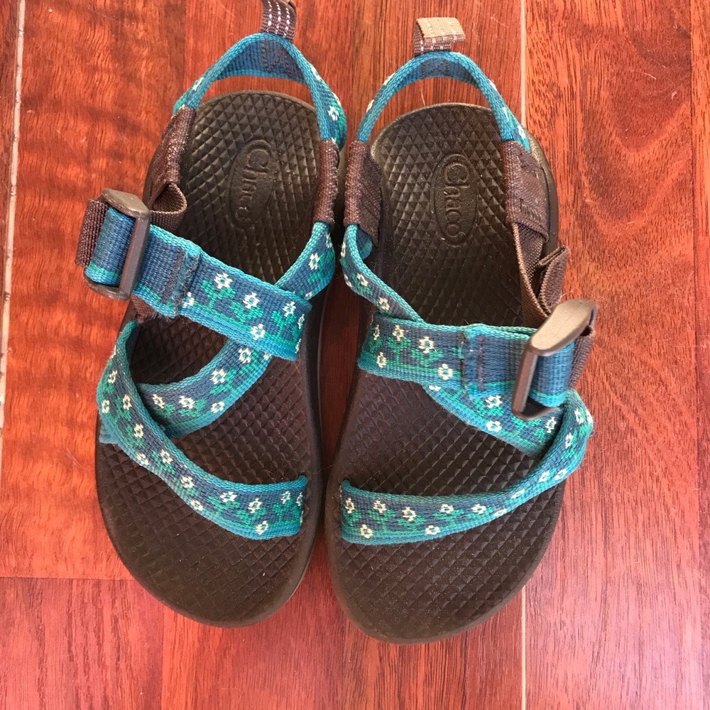 Girls Chaco Sandals